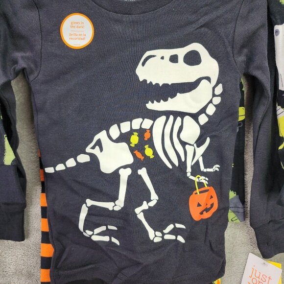 Boys Carter's Just One You 4 Piece Halloween Dinosaur Pajama Set Size 2T - Picture 2 of 11